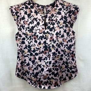 Ann Taylor petite size XS, 100% polyester top